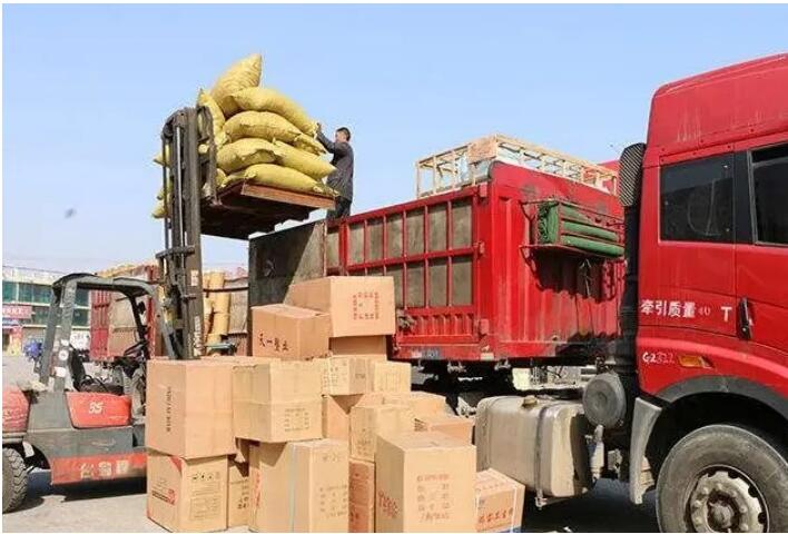 厦门到班玛县物流专线